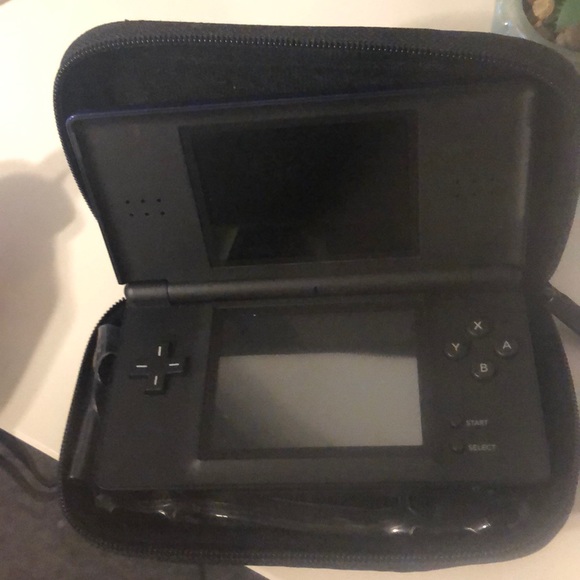 Nintendo ds lite - Picture 2 of 2
